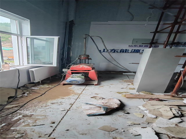 武冈地基基础下沉墙体裂缝加固注浆顶升施工